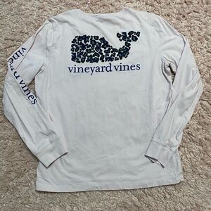 Vineyard Vines - light purple long sleeve with leopard print whale